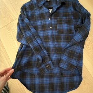 NWT Vici Blue and Black Plaid flannel button down